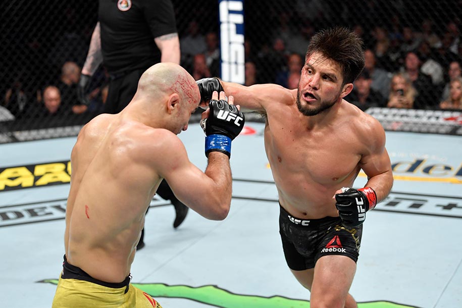 Henry Cejudo lí giải quyết định giải nghệ bất ngờ